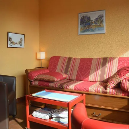 2 Pieces 4 Couchages Sur Bn100-c701 Apartment *